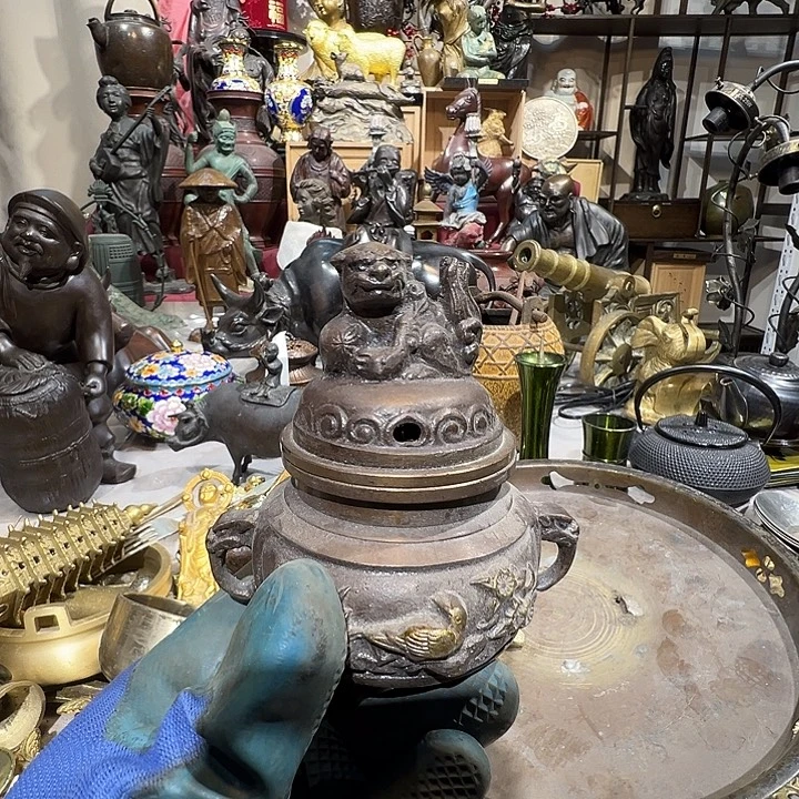 回流式电容器主要是指由73