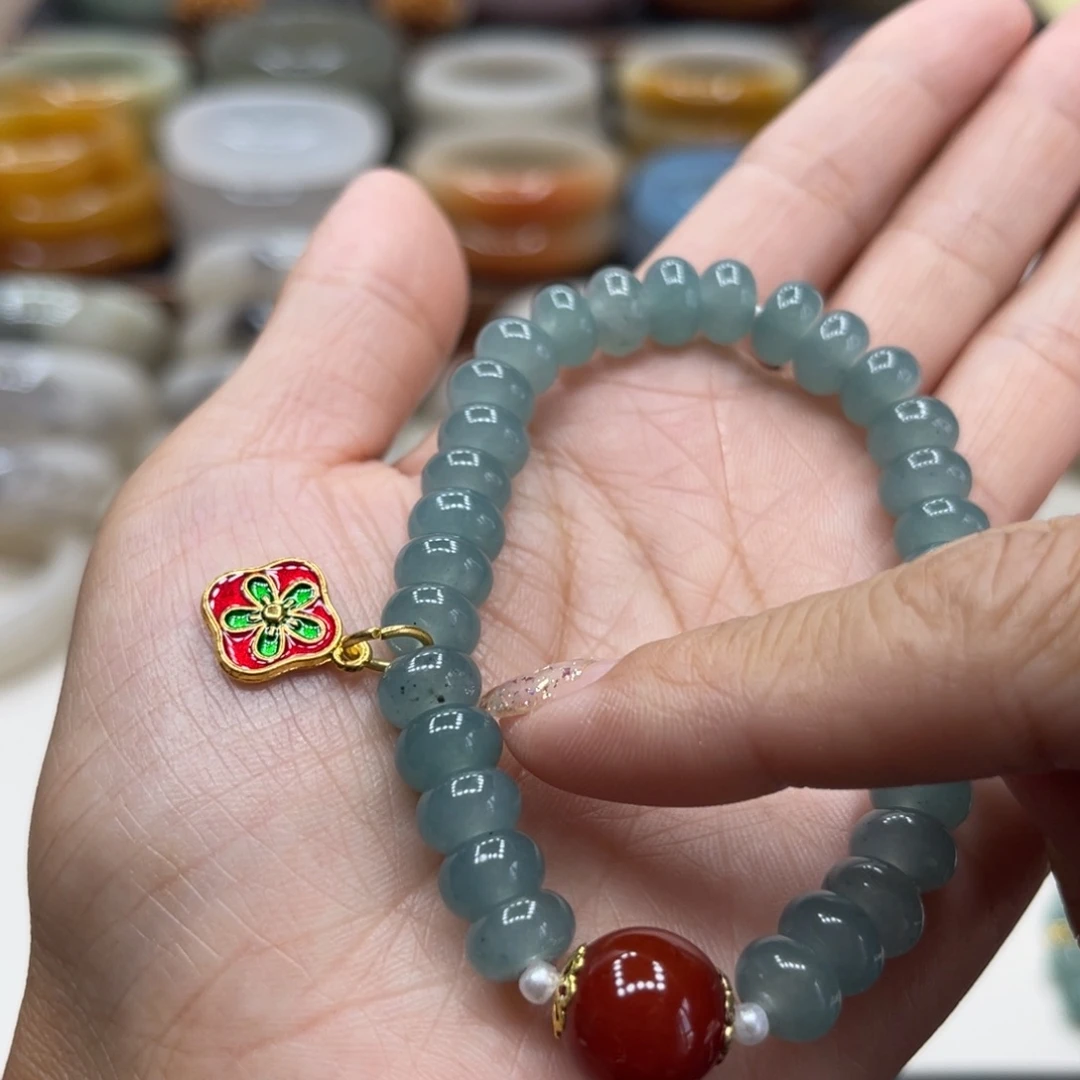 未镶嵌石英岩玉珠宝奇石