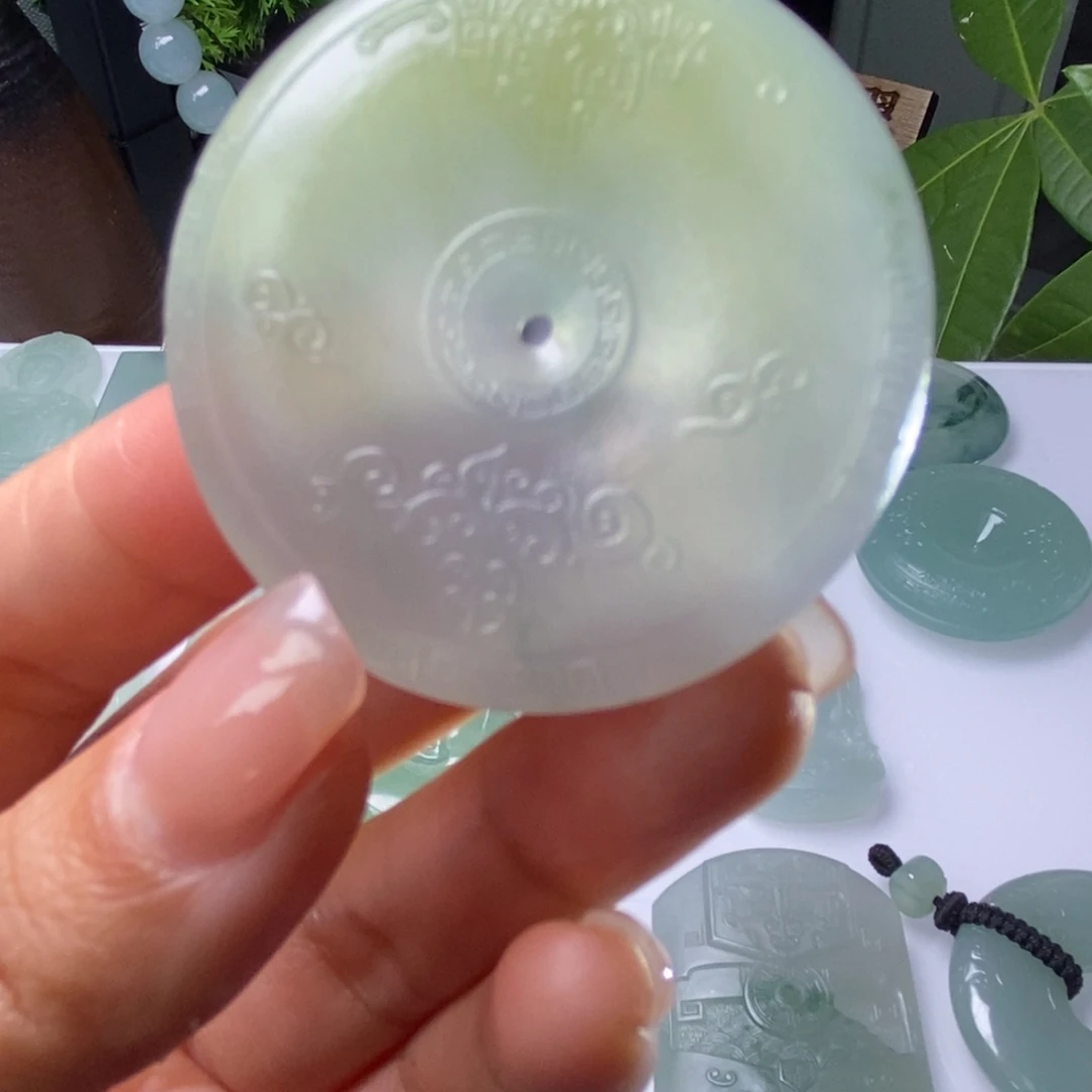 定制翡翠未镶嵌天然翡翠