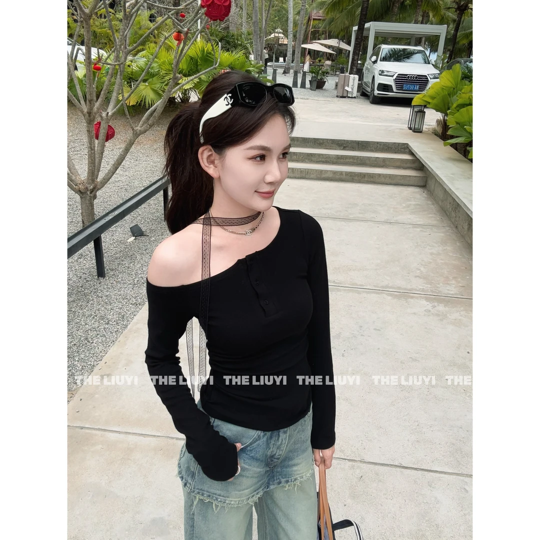 【LIUYI】春日焦点~春季露肩长袖T恤上衣52116