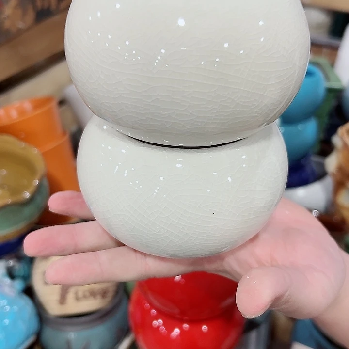 有孔.凑满10元发货多肉陶瓷花盆！