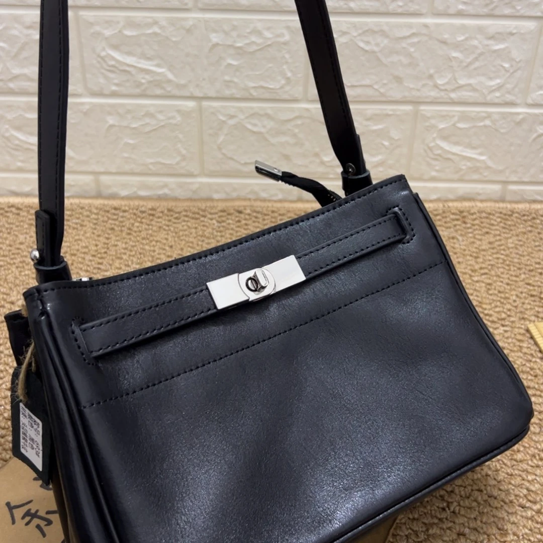 【闪购商品】头层牛皮黑色