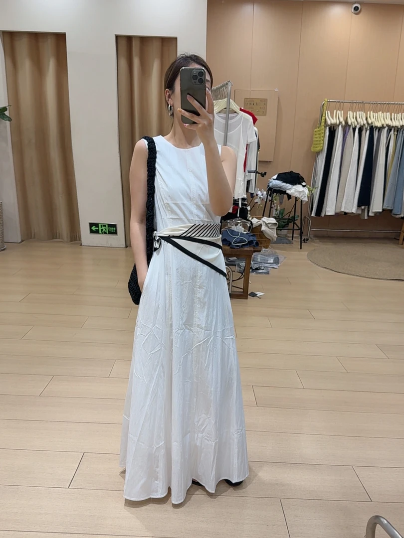 难忘法式收腰连衣裙！加肥加长哦～