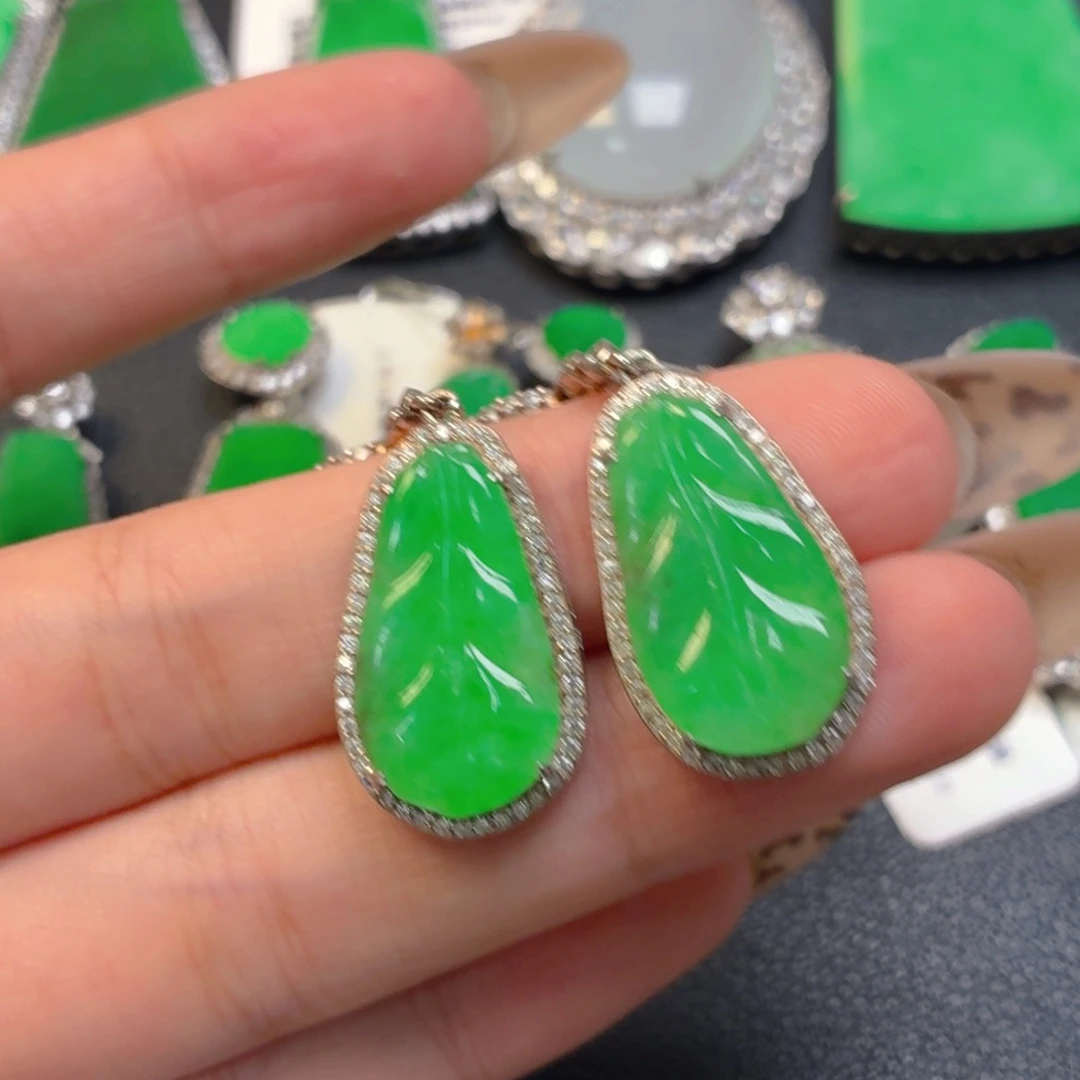 翡翠银S925镶嵌颈饰