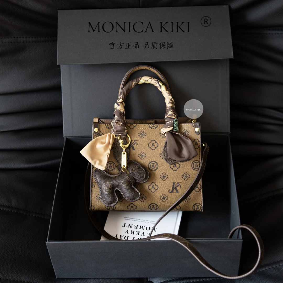 小包女款爆款2025新款手提包斜挎包单肩韩版百搭女士手袋方形女包