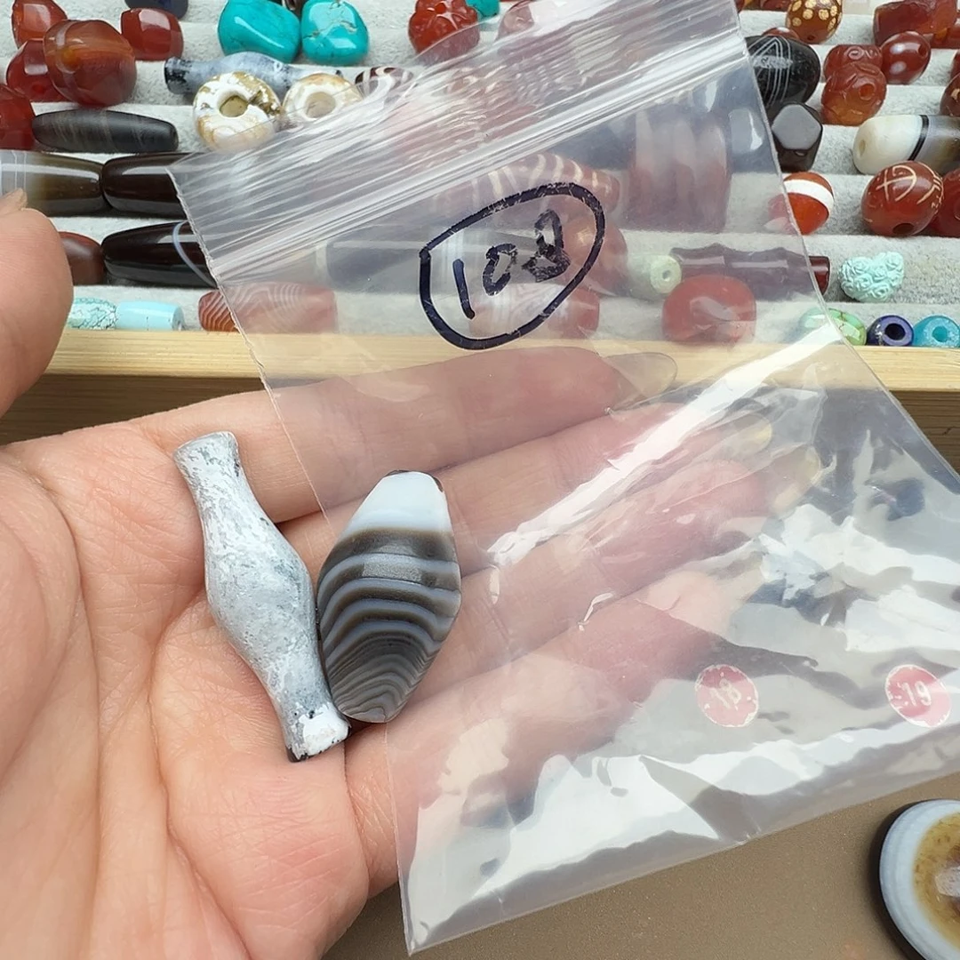 玛瑙/玉髓未镶嵌珠宝半成品