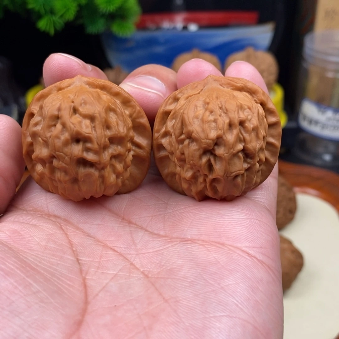 文玩核桃把件石门元宝37.5