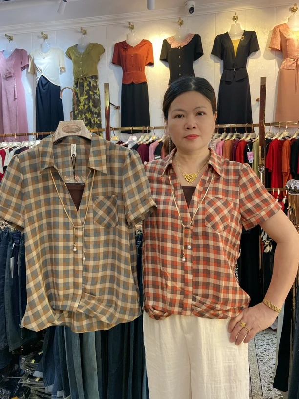 YF！25610#薄款夏季格纹翻领休闲小衫