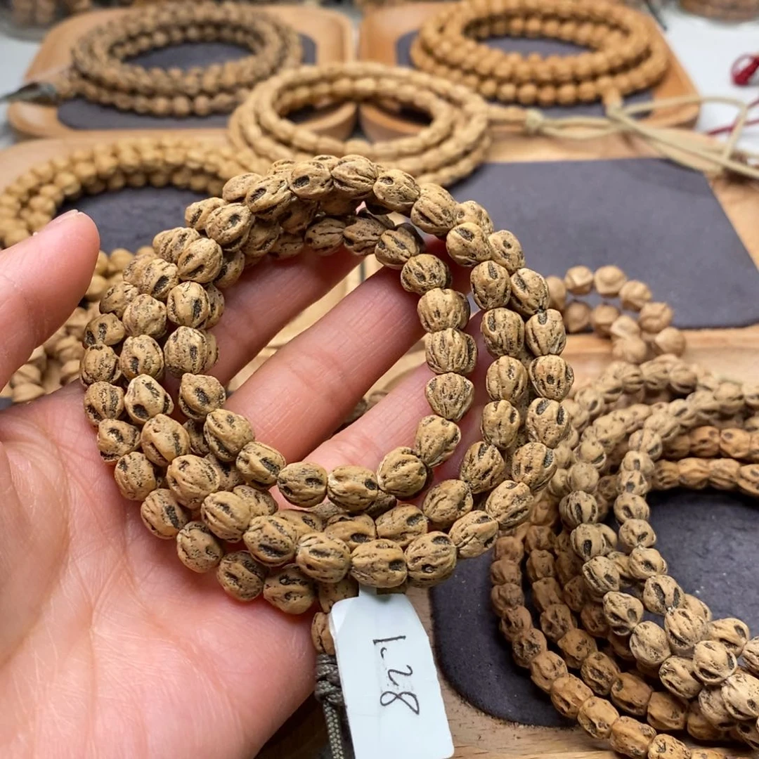 柏香籽/百香籽吊坠阿***饭