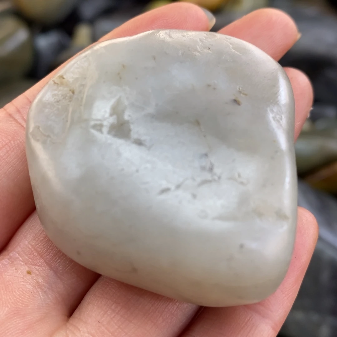 未镶嵌和田玉摆件