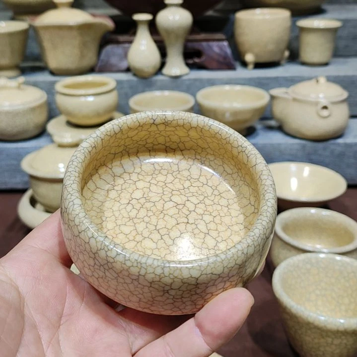 无***名龚东华老师梅花墨纹作