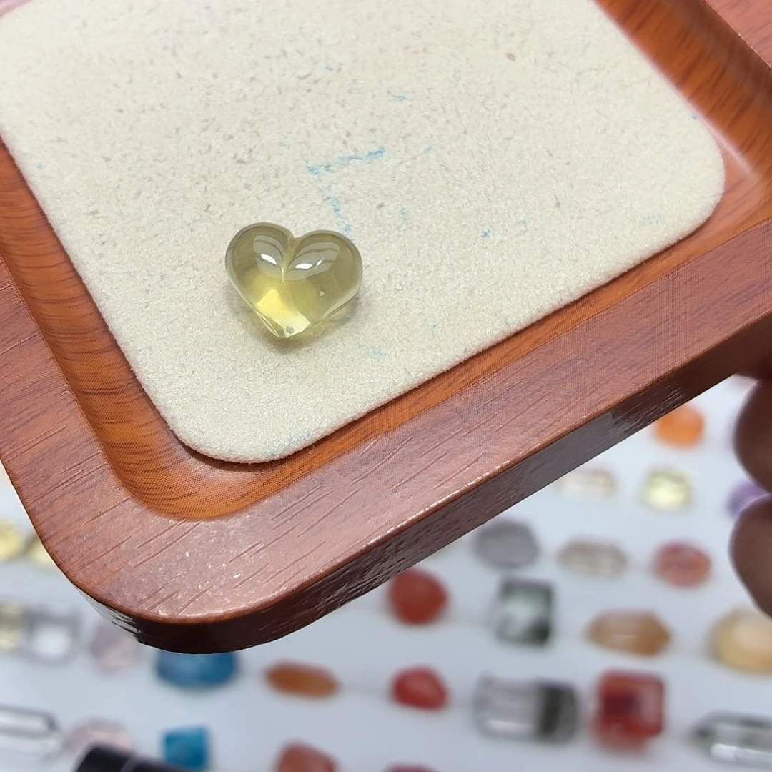 珠宝半成品水晶银S925镶嵌黄水屁桃打孔定制不退换