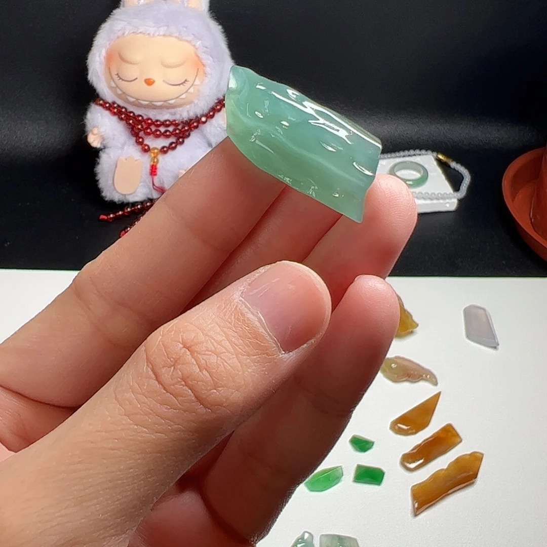 翡翠未镶嵌颈饰随行挂饰/手牌