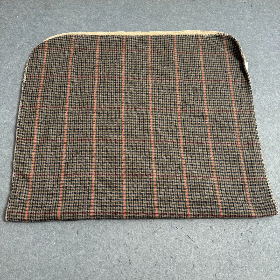E7401 美拉德色系复古格子双面宠物毯