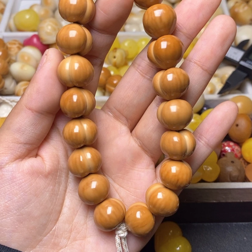 【闪购商品】吊坠猴头核桃大**姐光面15