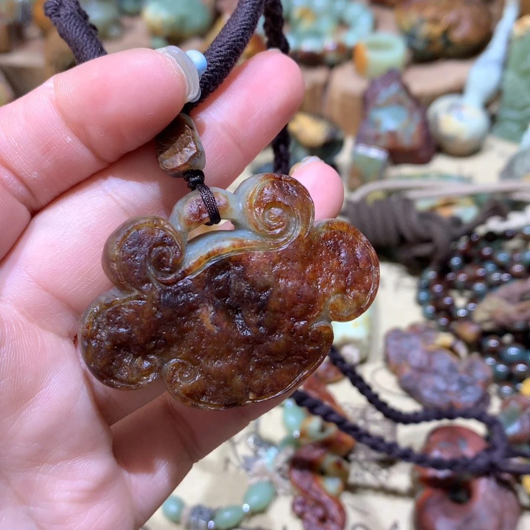 岫岩河磨玉（透闪石质玉）挂件未镶嵌湘*竹