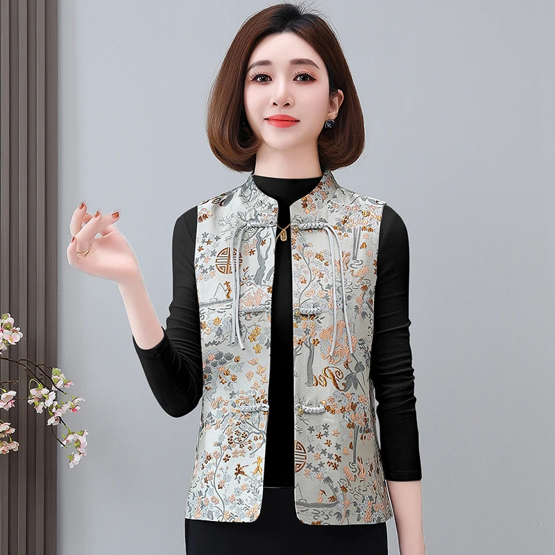 新中式国风马甲女春秋外套2025新款民族风盘扣复古外穿马夹坎肩