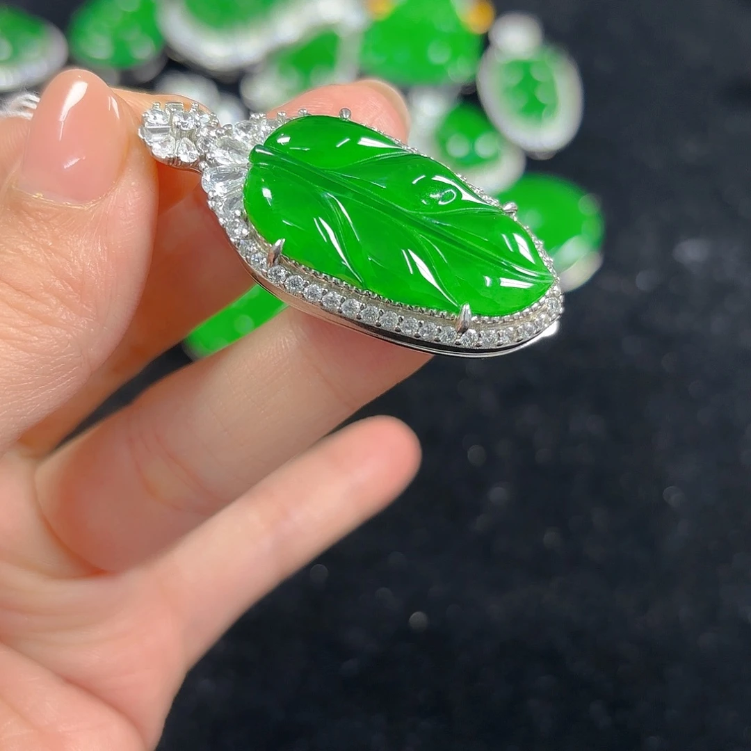 翡翠银S925镶嵌吊坠(不含链)