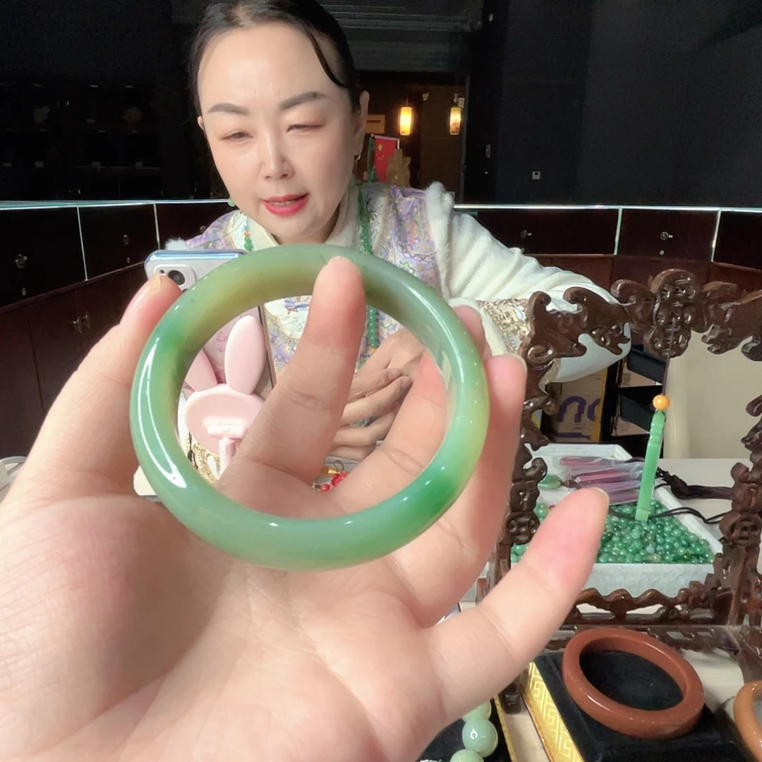 密玉（石英质玉）未镶嵌颈饰56