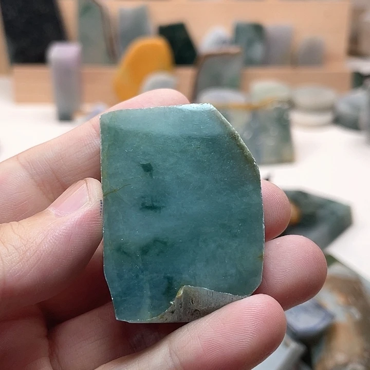 翡翠裸石翡翠玉料