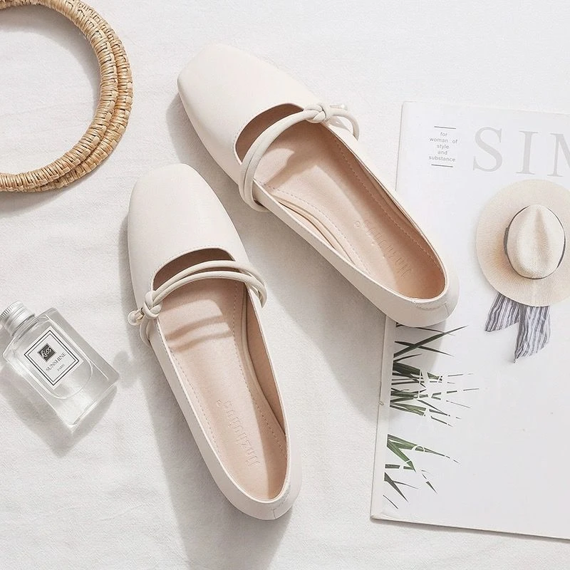 气质晚晚风平底奶奶单鞋女2025春秋新款玛丽珍仙女配裙子小皮瓢鞋