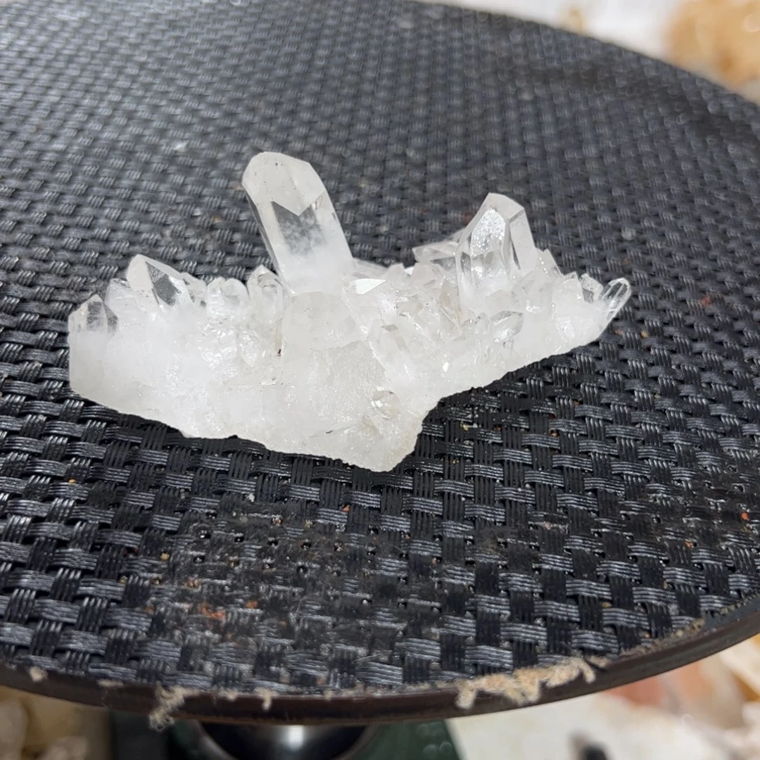 只***吗水晶珠宝半成品未镶嵌