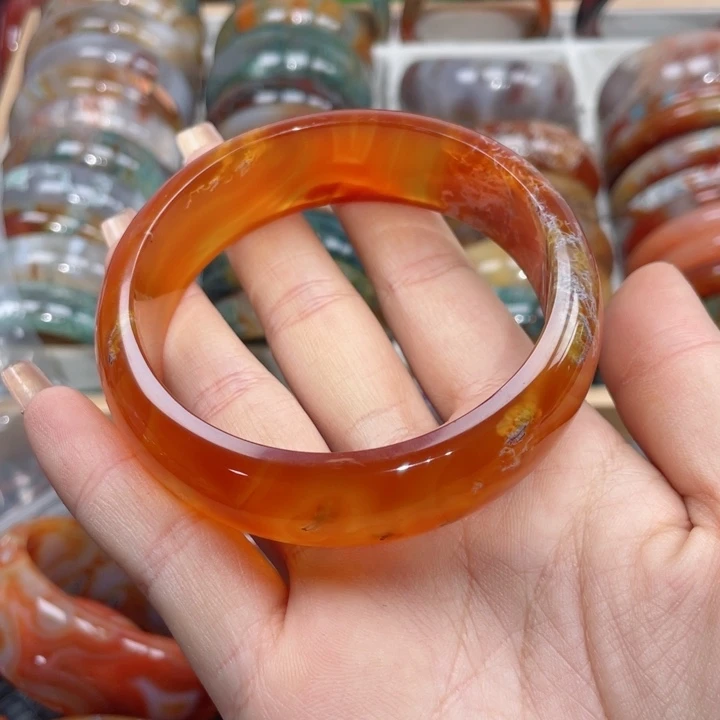 【闪购商品】玛瑙/玉髓手镯未镶嵌王*霞64