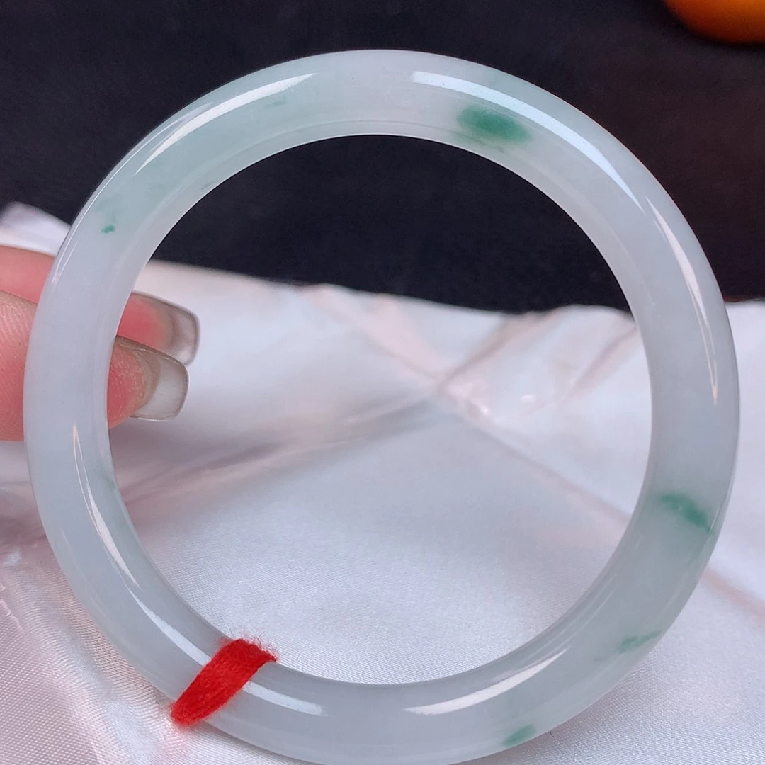 翡翠手镯未镶嵌53 翡翠手镯