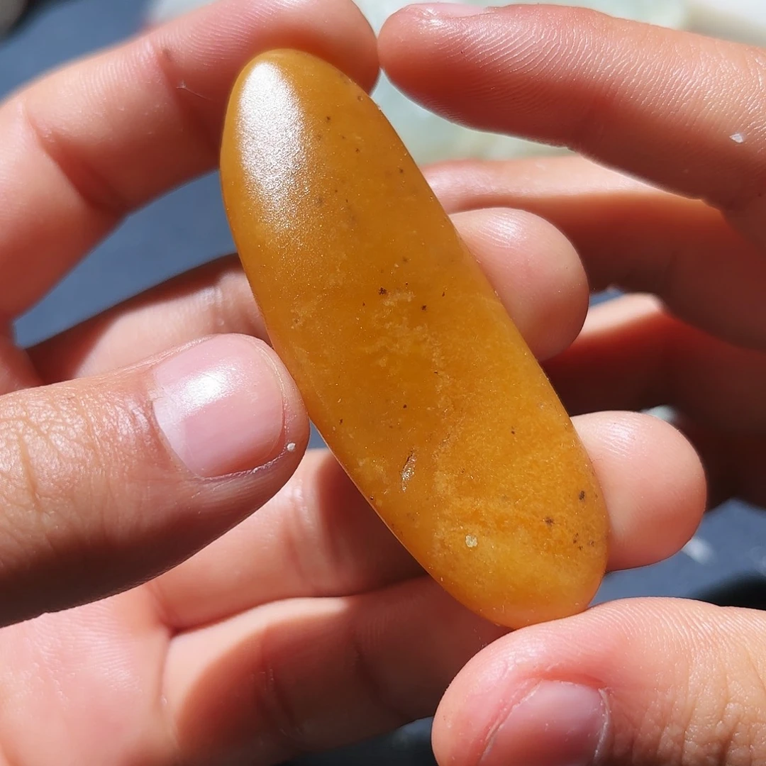 和田玉（糖玉）未镶嵌挂件