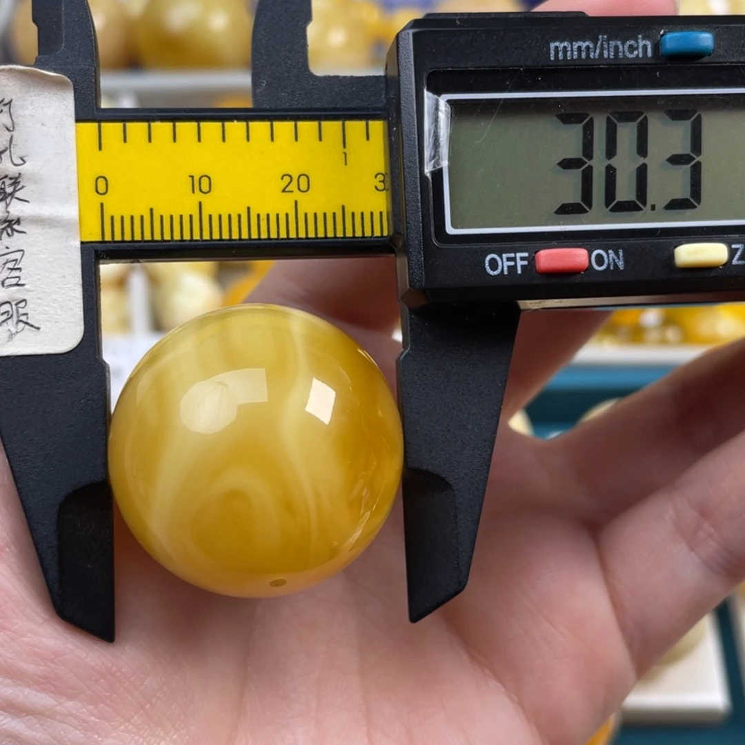 *****蜜蜡未镶嵌珠宝奇石皮纹