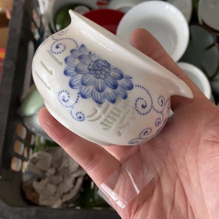 陶瓷艺术品及陶瓷壶