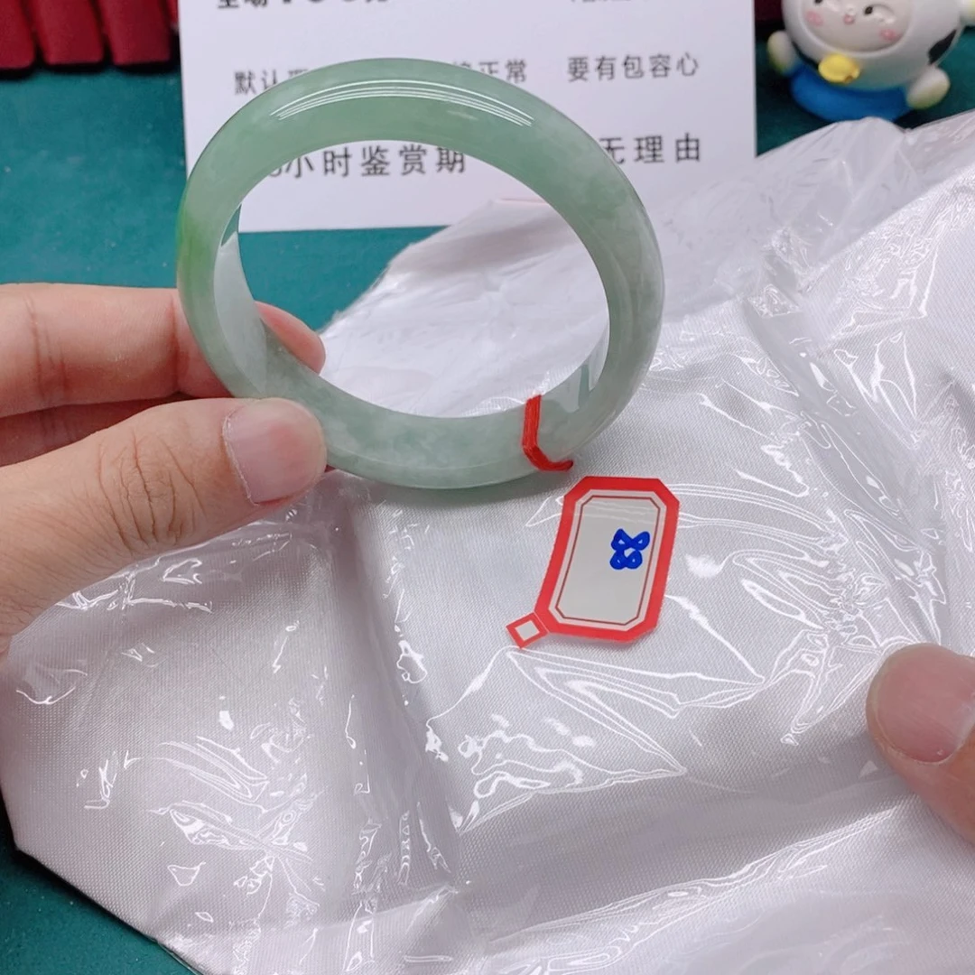 翡翠手镯未镶嵌88888/59
