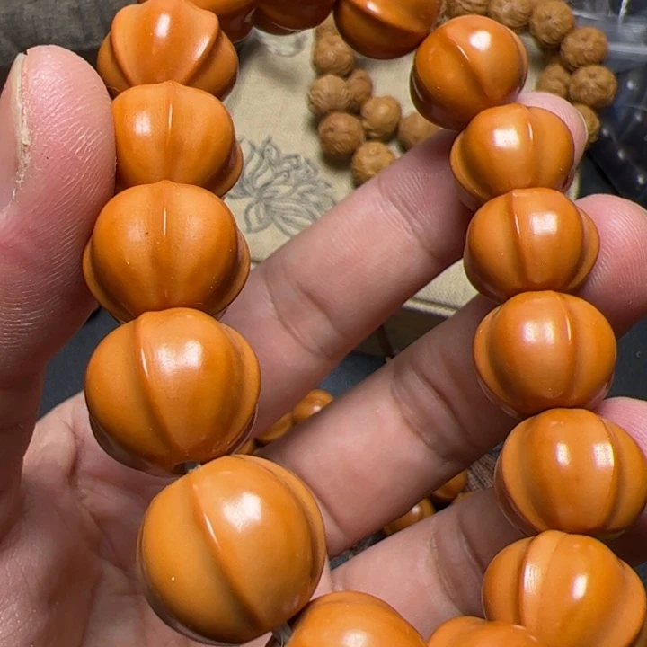猴头核桃手串咯来咯