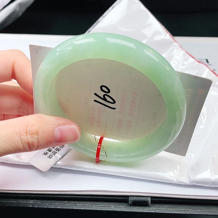 翡翠手镯未镶嵌缅甸天然a货手镯60+