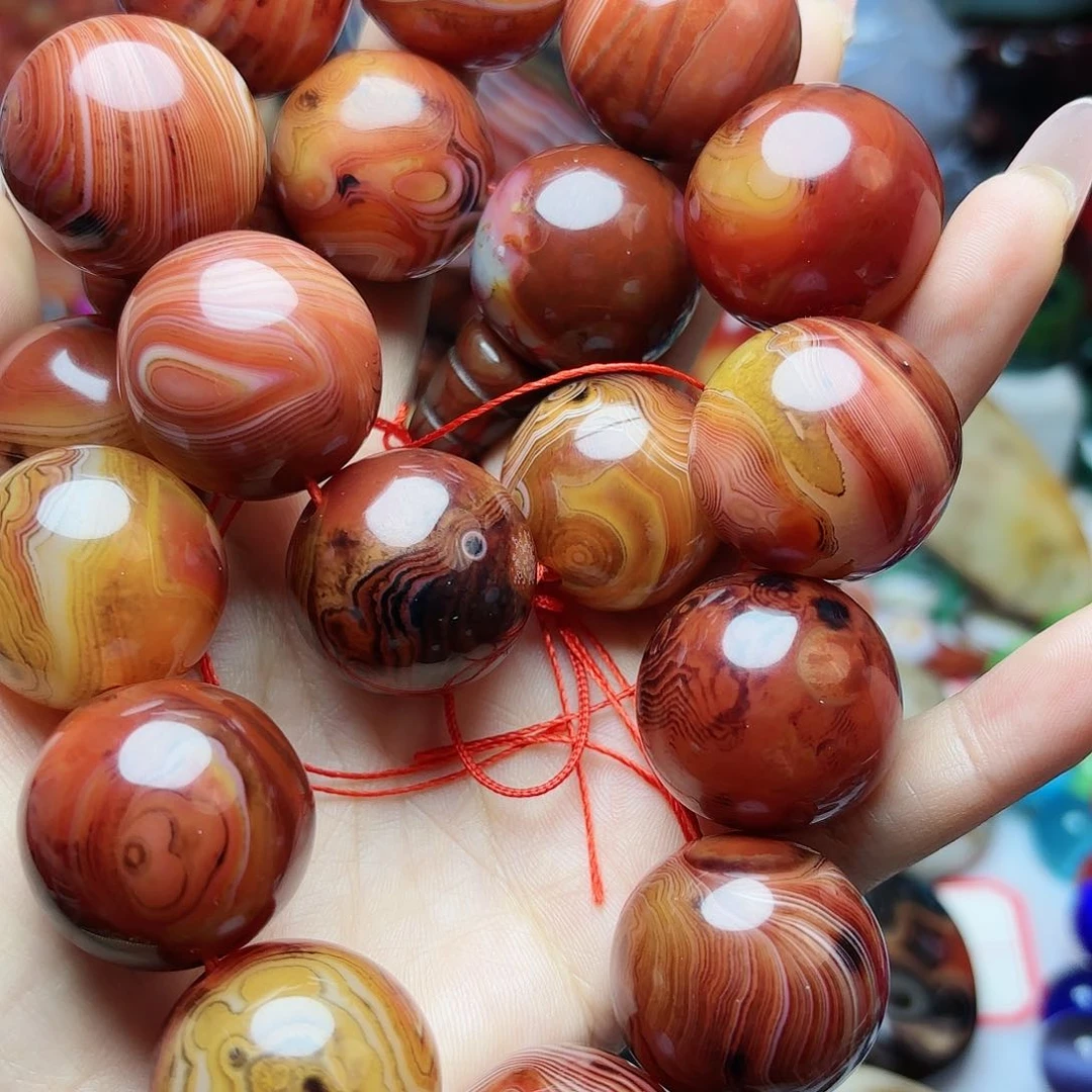 玛瑙/玉髓珠宝奇石未镶嵌东**狮