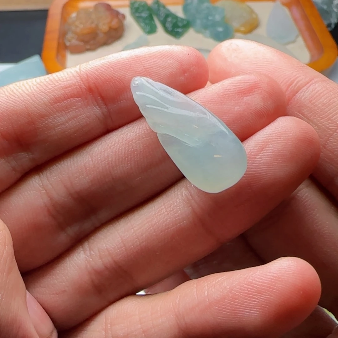 定制翡翠未镶嵌不包工