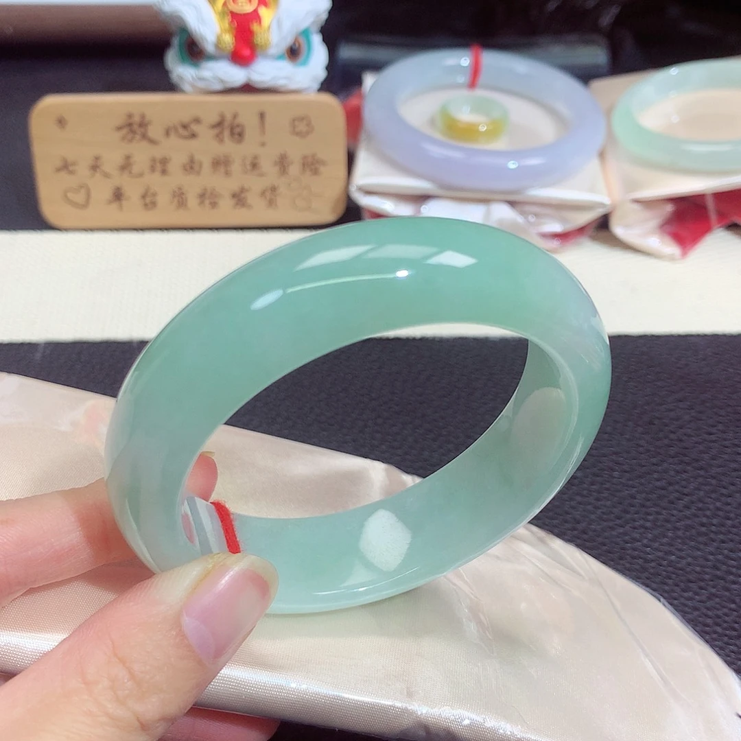 翡翠未镶嵌手镯1248