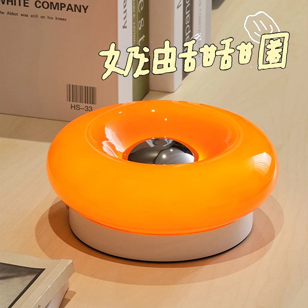 甜甜圈奶油台灯卧室床头灯可爱温柔创意家用卡通氛围装饰灯小夜灯