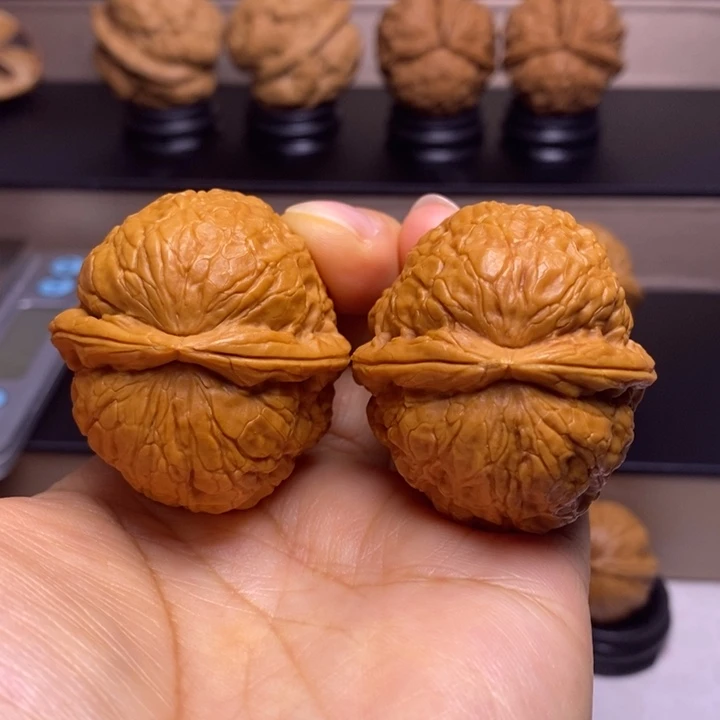 把件文玩核桃九五玄铁34