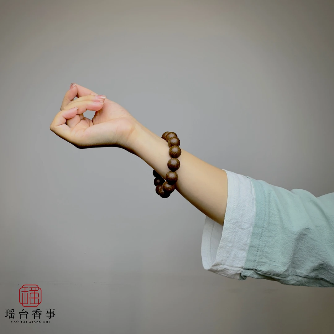 【龙涎香】高阶香 合香珠手串手持 天然手工制作