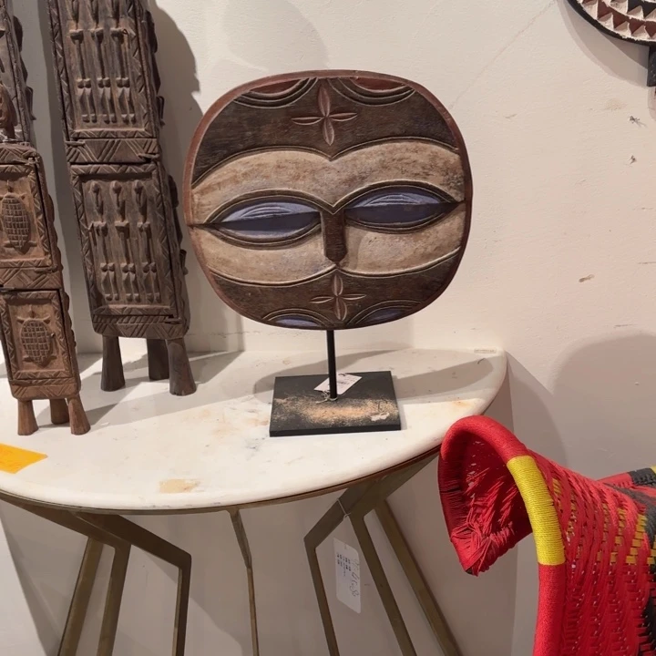 苏***娜瓷片家居用品等行业的