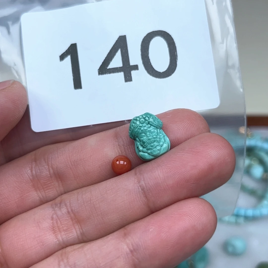 南红玛瑙未镶嵌珠宝奇石