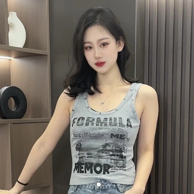 【薪多多推荐】休闲百搭背心吊带女装打底衫-DUODUO-AC005