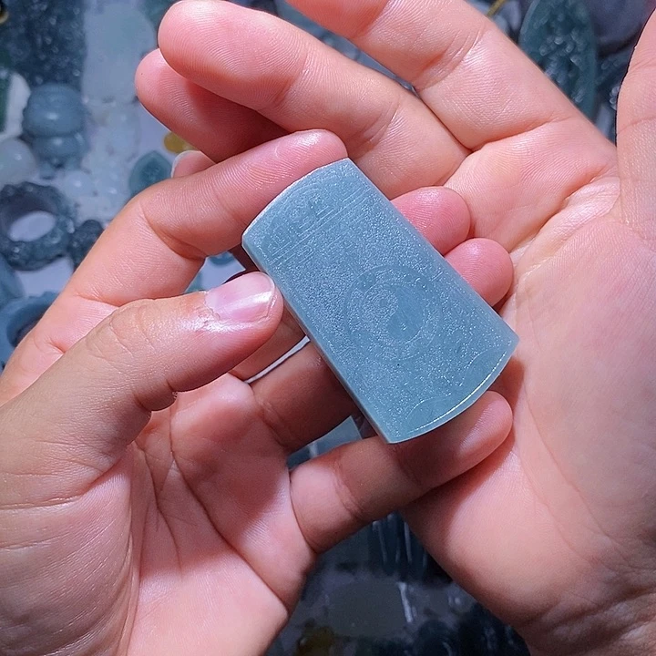 未镶嵌定制翡翠毛