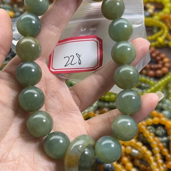 蛇纹石玉未镶嵌手链