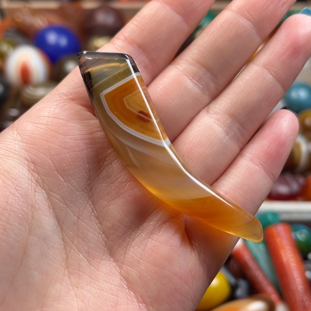 玛瑙/玉髓颈饰未镶嵌