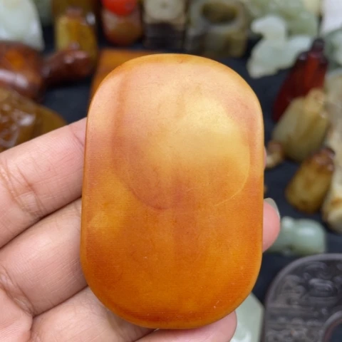 和田玉未镶嵌颈饰70