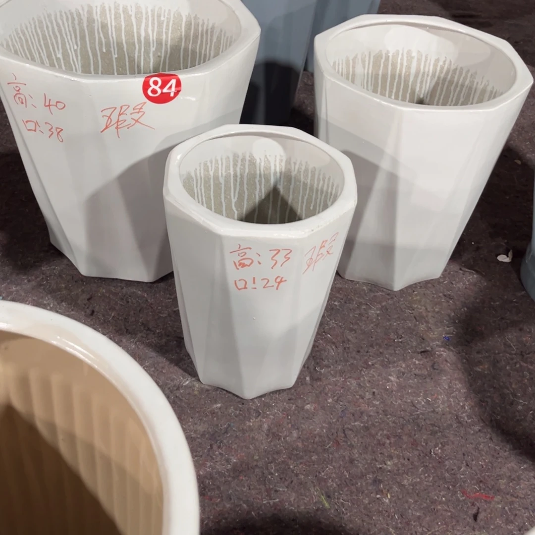 白色八方一套三个花盆