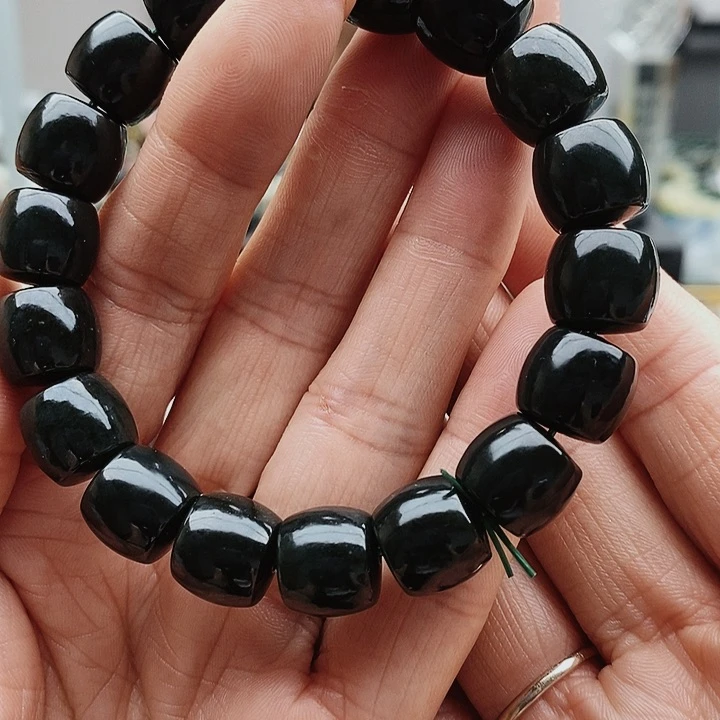 【闪购商品】手链未镶嵌和田玉卡12亮光油青料