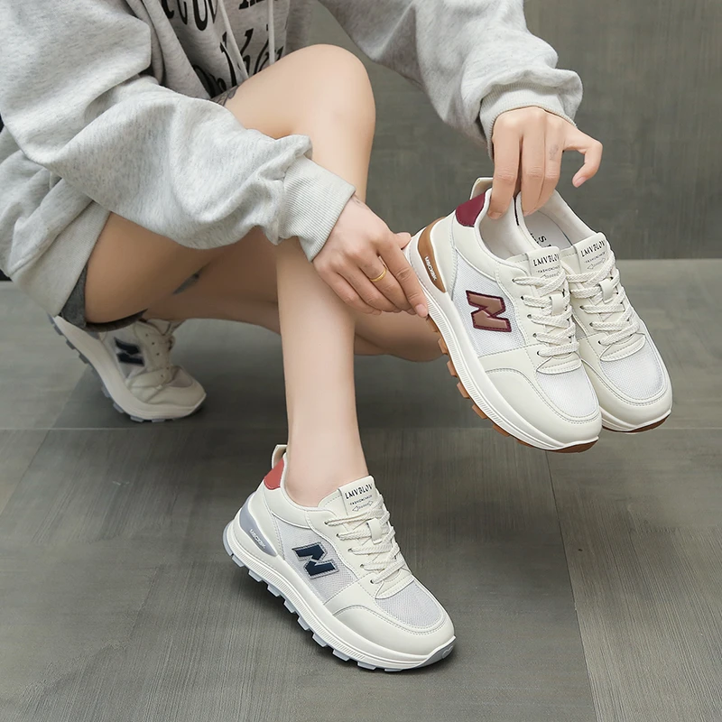 春季单里时尚舒适ins百搭运动鞋透气防滑阿甘鞋